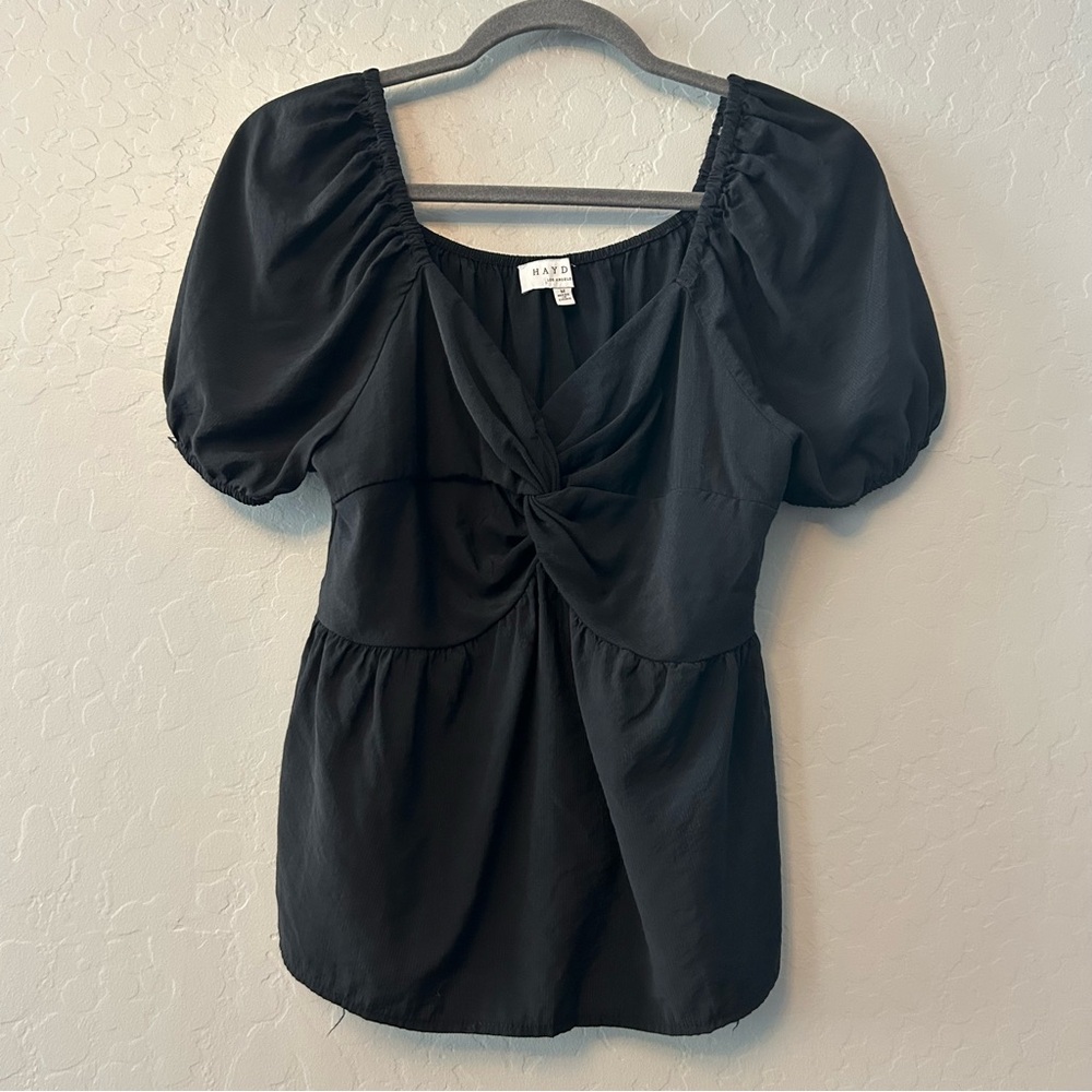 ⭐️Hayden Los Angeles black criss cross twist front top size medium